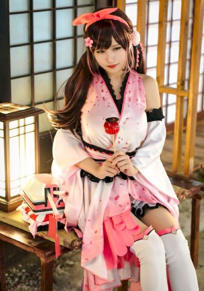 欧美巨乳直播_4K在线手机播放
