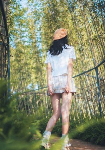 国产眼镜小妖在线视频_720HD高清在线观看