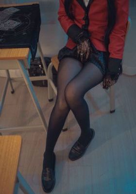 中国人欧美妆怎么化_蓝光高清迅雷在线观看