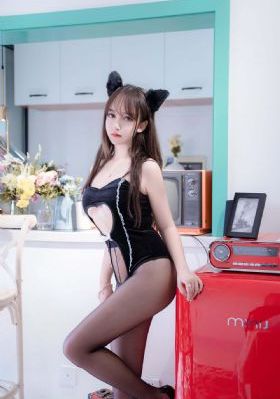 国产av自拍网页_720手机在线看