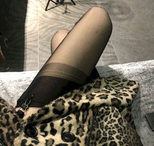 欧美男长外套街拍_1080免费观看电视剧