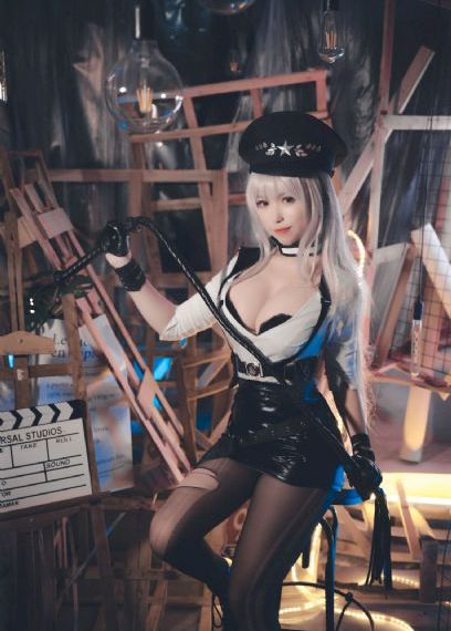 欧美熟女射精_BD英语HD高清在线观看