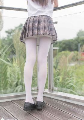 欧美亚麻西服街拍_DVD在线手机播放