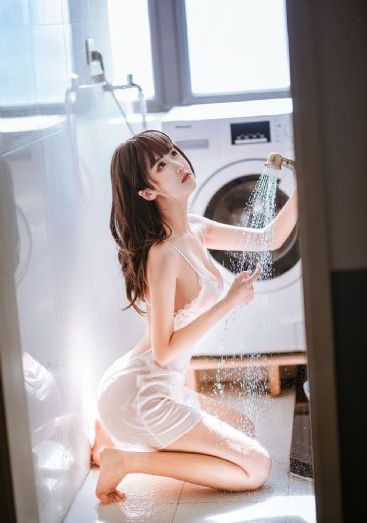欧美酷ins头像不露脸_字幕高清版在线播放