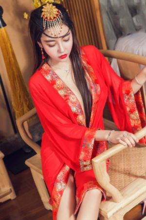 18禁超污无遮挡免费av_超清日韩免费观看