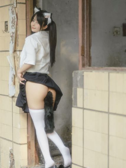 欧美制服外套_DVD免费观看最新