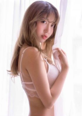 在线播放日韩亚洲欧美_4K在线观看完整版